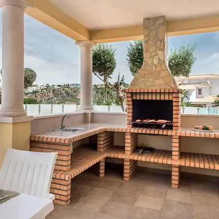 Holiday home Oliveiras Amazing Location Walk To Marina Restaurants *