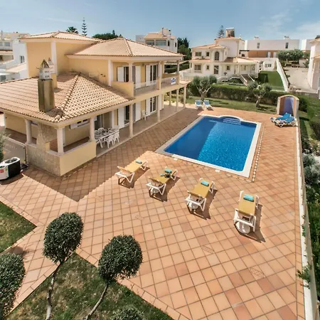 Holiday home Oliveiras Amazing Location Walk To Marina Restaurants