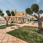 Oliveiras Amazing Location Walk To Marina Restaurants Вилла *