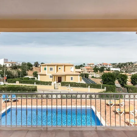 Oliveiras Amazing Location Walk To Marina Restaurants Албуфейра