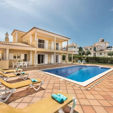 Oliveiras Amazing Location Walk To Marina Restaurants Albufeira